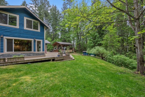 9525 Doyle Rd, Black Creek, BC 