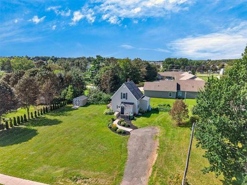 7 Macarthur Drive, Cornwall, PE 