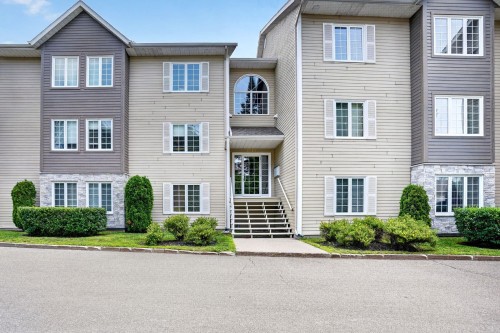 1217 Rue de la Diable  Mont-Tremblant, QC J8E 3B5