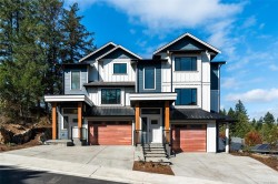 #1-571 Bezanton Way  Colwood, BC V9C 0H2