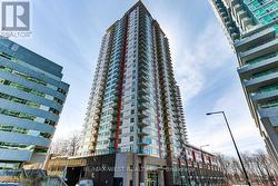 2910 - 25 TOWN CENTRE COURT Toronto, ON M1P 0B4