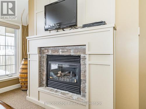 Sandfield 5 W10 - 3876 Muskoka Rd 118 Highway W, Muskoka Lakes (Medora), ON 