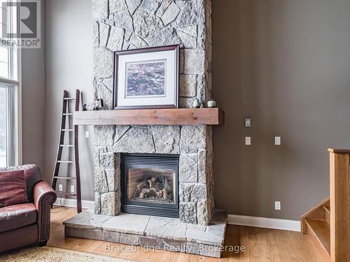 Sandfield 5 W10 - 3876 Muskoka Rd 118 Highway W, Muskoka Lakes (Medora), ON 
