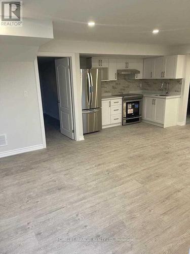 63 DEEPWOOD (BST) CRESCENT , East Gwillimbury, Ontario L9N 0P8 2