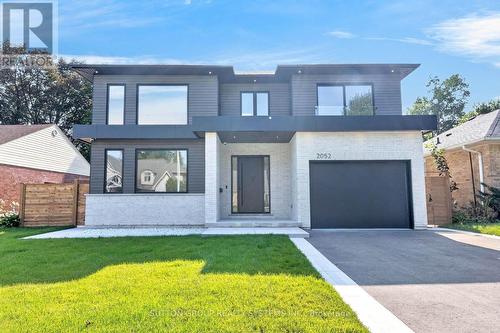 2052 Redan Drive, Mississauga, ON 