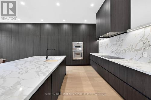 2052 Redan Drive, Mississauga, ON 