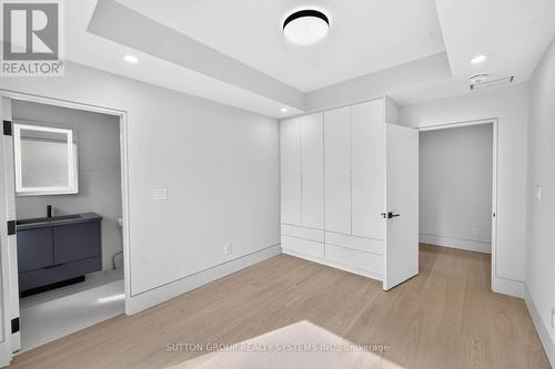 2052 Redan Drive, Mississauga, ON 