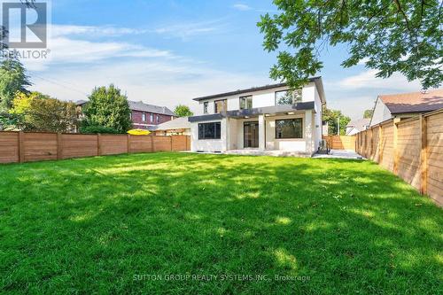 2052 Redan Drive, Mississauga, ON 