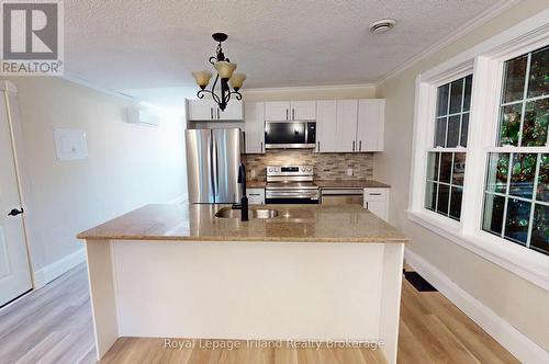4 - 145 VANSITTART AVENUE , Woodstock (Woodstock - North), Ontario N4S 6E5 4