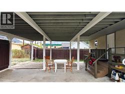 Carport of 1939 Beaver Street E, Fruitvale V0G 1L0 - 