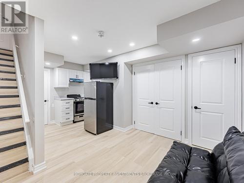 LOWER - 6 HARPER HILL DRIVE , Ajax, Ontario L1T 0J9 4