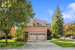 536 VILLAGE PARKWAY Markham, ON L3R 9N5