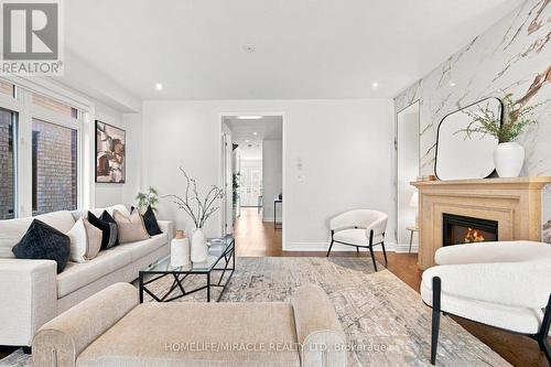 14 ZENITH AVENUE  Vaughan, ON L4H 4K9