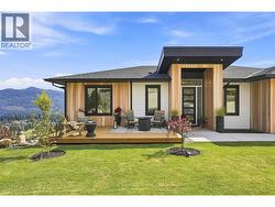 2486 HIGHLANDS Drive South Shuswap, BC V0E 1H2
