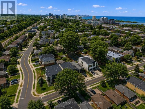 43 Broadview Avenue, Mississauga, ON 