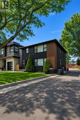43 Broadview Avenue, Mississauga, ON 