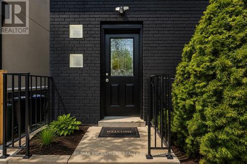 43 Broadview Avenue, Mississauga, ON 
