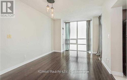 3008 - 208 ENFIELD PLACE , Mississauga, Ontario L5B 0G8 5