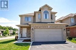 740 OAKCROSSING ROAD London North, ON N6H 5V9