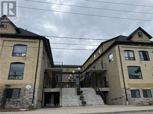 18 - 12 Bridgeport Road E, Waterloo, ON 