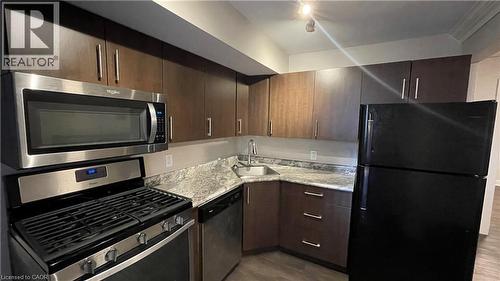 4 OTTAWA Street N Unit# 2 , Hamilton, Ontario L8H 3Y7 3