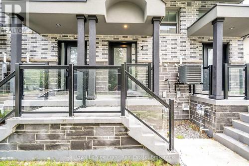2 - 200 RAILWAY ENGINE HOUSE WAY , Whitby, Ontario L1N 0P7 2