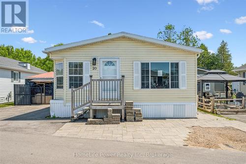 20 ELM STREET  Puslinch, ON N0B 2J0