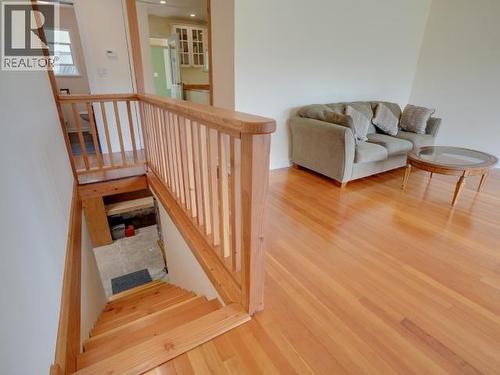 5392 Dale Ave, Powell River, BC 