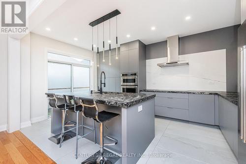 13 NEILLY TERRACE  Bradford West Gwillimbury, ON L3Z 4K9