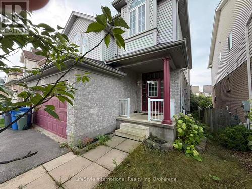 MAIN UNIT - 16 LYNCH CIRCLE , Guelph (Pineridge/Westminster Woods), Ontario N1L 1R5 2
