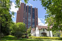 2203 - 1400 DIXIE ROAD  Mississauga, ON L5E 3E1