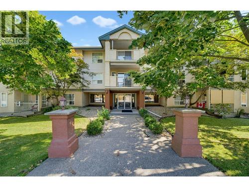 250 5 Street SE Unit# 111  Salmon Arm, BC V1E 1J8