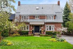 124 BLYTHWOOD ROAD Toronto, ON M4N 1A4