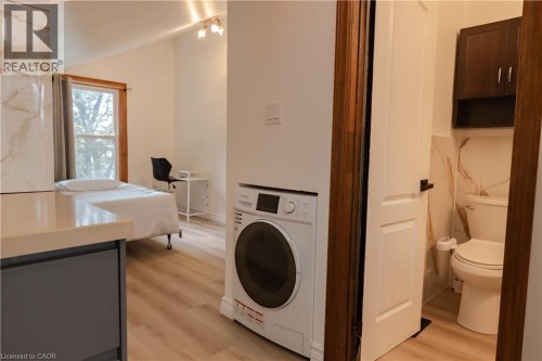 57 RUPERT Court Unit# Upper , Hamilton, Ontario L8W 2Y8 3