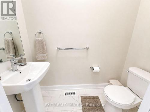 1002 COLOGNE STREET , Russell, Ontario K0A 1W0 4