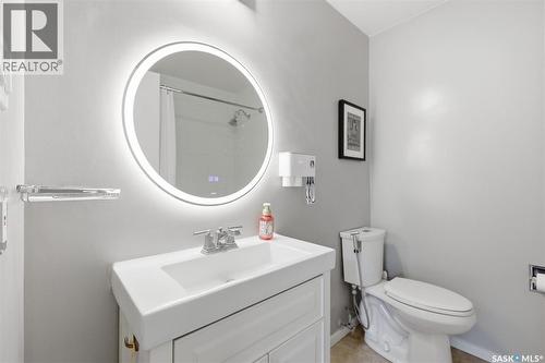 1535 Laura Avenue, Saskatoon, SK 