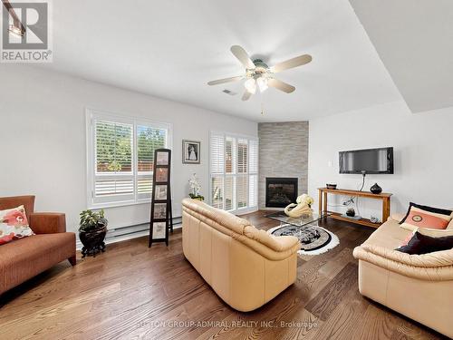 105 - 105 Leah Crescent, Vaughan, ON 