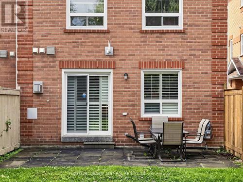 105 - 105 Leah Crescent, Vaughan, ON 