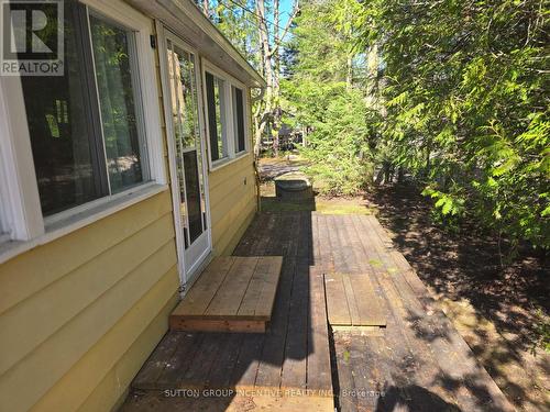18 Harras Avenue, Tiny, ON 