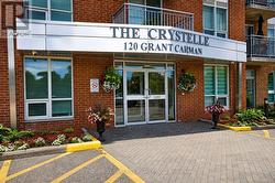 909 - 120 GRANT CARMAN DRIVE Ottawa, ON K2E 1C8