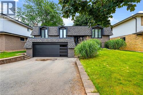 4236 LONGMOOR Drive  Burlington, ON L7L 4Z9