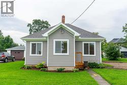 528 ST CLAIR STREET Warwick-Watford, ON N0M 2S0