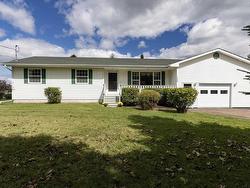 125 Fox Ranch Road  East Amherst, NS B4H 3Y3