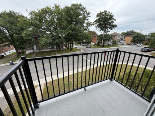 Balcony - 360 Rue Castonguay, Saint-Jérôme, QC 