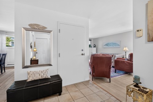 Mud Room - 265 10E Avenue N., Sherbrooke (Fleurimont), QC 