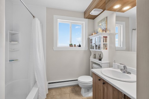Bathroom - 265 10E Avenue N., Sherbrooke (Fleurimont), QC 