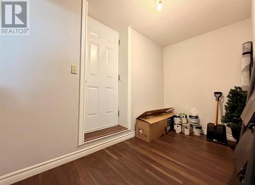 92 Midland Row, Pasadena, NL 