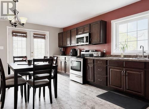 92 Midland Row, Pasadena, NL 