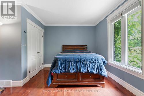 35 Maple Hill Drive, Kitchener, ON 