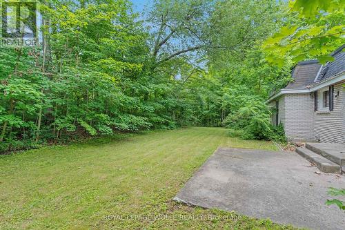 35 Maple Hill Drive, Kitchener, ON 